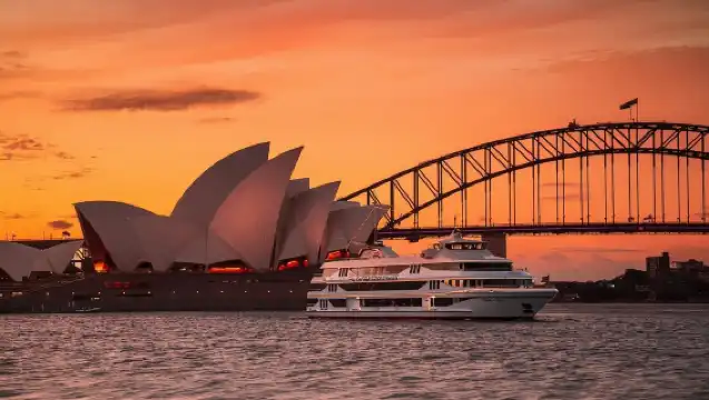 Sydney Harbor afternoon/sunset sightseeing cruise tour | Multiple packages available | Afternoon tipsy/pre-dinner drink (welcome cocktail) | Sunset dinner (three-course)
