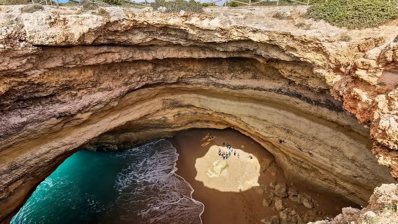 Benagil: Kajaktour zur Benagil Höhle (kostenlose Dusche)
