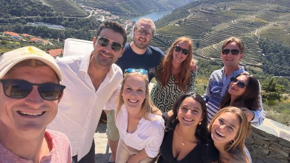 Oporto: Recorrido por el valle del Duero con 3 catas, almuerzo y crucero opcional