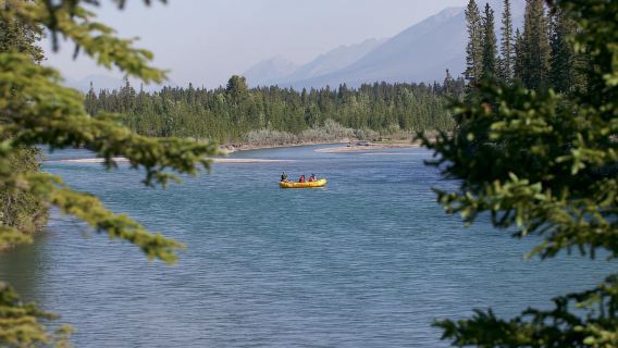 Canmore: Recorrido panorámico en balsa por el río Bow