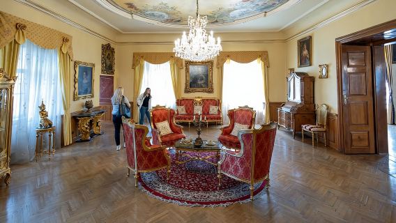 Desde Praga: Cena medieval, espectáculo, castillo y cervecería