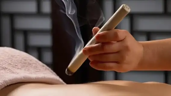 Kunming: Western Hills & Moxibustion Experience Private Tour