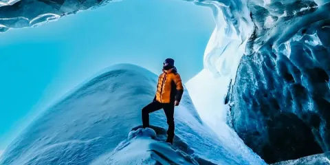 哈薩克斯坦阿拉木圖一日遊【可選瓊布拉克雪山湖泊徒步中文司機】