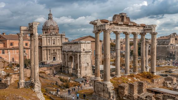 Expérience et vidéo multimédia du Forum romain sur la colline du Palatin