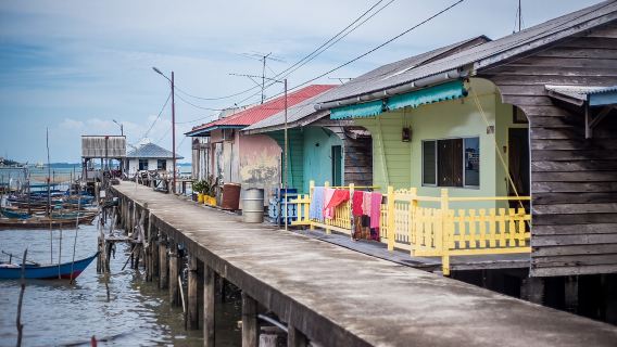 Senggarang Water Village Tour with Lunch and Hotel Transfer | Indonesia