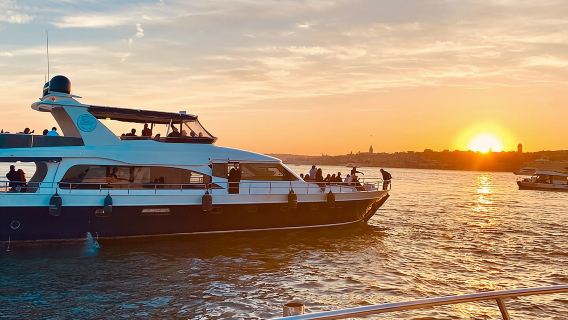 Istanbul Sunset Cruise on the Bosphorus