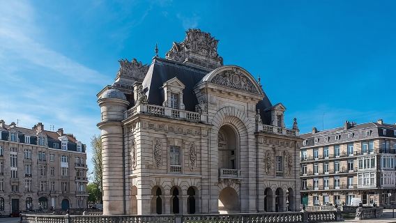 Lawatan Jalan Kaki Bandar Lama Lille Bersama Pemandu