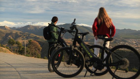 Granada: Alhambra and Sierra Nevada Sunset Views by E-Bike
