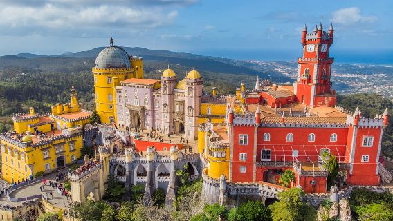 Portugal Lisbon Sintra + Cascais one-day tour(Pena Palace/Cabo da Roca)
