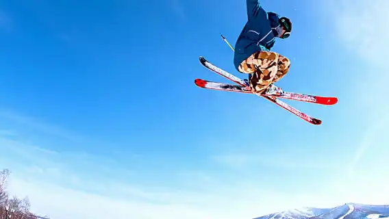 日本北海道札幌朝裡川溫泉滑雪場一日遊【札幌出發 中英教練可選】