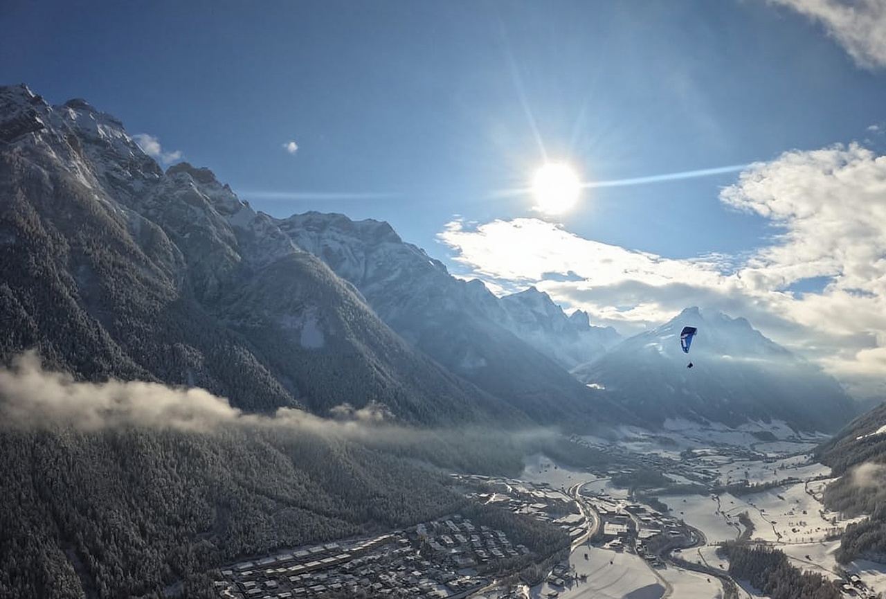 Innsbruck: Paragliding Adventure