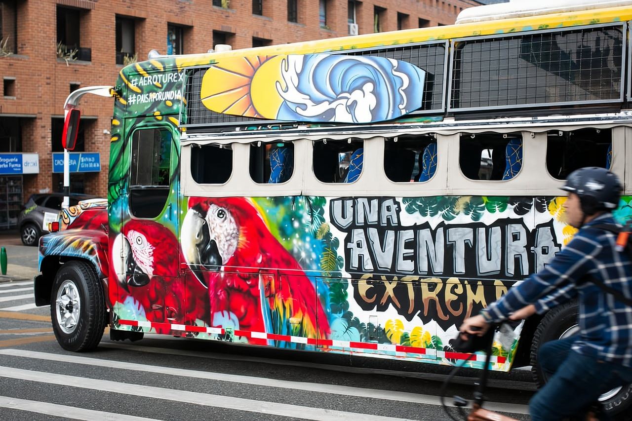 Medellin: Guatapé Day Trip & Boat to Pablo Escobar's Estate