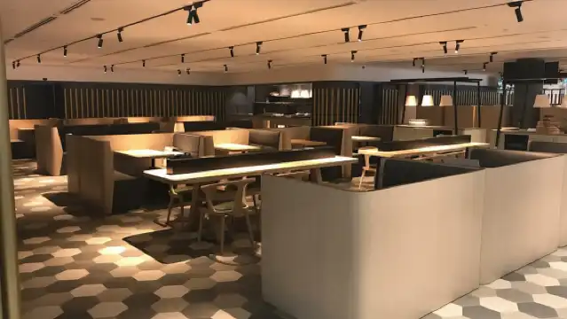 Singapore: Changi Airport Premium Lounge Entry