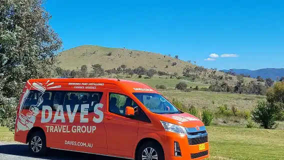 Small Group Hunter Valley Wine Tour + Lunch, Gin & Choc ex Sydney