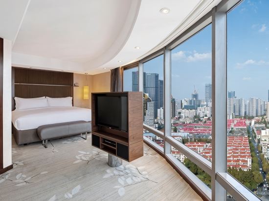 InterContinental Shanghai Pudong Hotel Room Type - Diplomatic Two-Bedroom Connecting Family Room