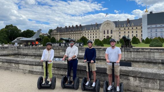 Private Tour: Discover Paris with Local, 3 hours on a Segway