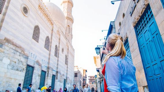 Downtown Cairo Half-Day Tour with Egyptian Dinner