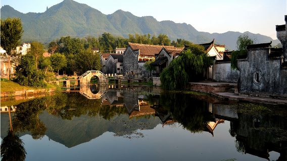 ทัวร์ 1 วัน จองคํา + อาคารดิน + ถนนเก่า + ซีซีหนาน ที่หวงซาน มณฑลอานฮุย พร้อมบริการภาษาอังกฤษ