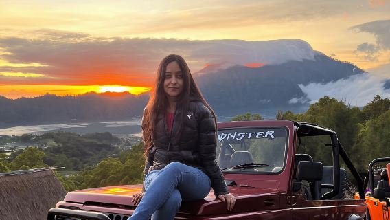 Penjelajah Matahari Terbit Gn. Batur: Tur Jeep 4WD dengan Sarapan di Puncak & Perkebunan Kopi