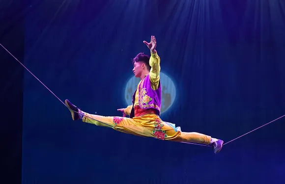 北京紅劇院雜技表演門票預訂