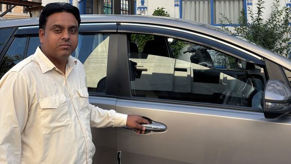 One-Way Transfers assistance Agra to Jaipur Drop with stops