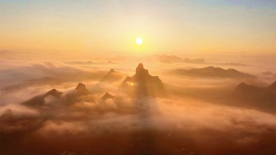 廣西桂林陽朔熱氣球體驗/高度500公尺自由飛/體驗早晨日出飛【高空俯瞰桂林山水+含指定範圍內接駁】