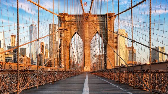 NYC: ทัวร์กลุ่มเล็กสะพานบรูคลิน ดัมโบ้ และสกายไลน์