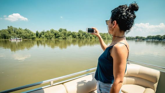 Belgrade: Sightseeing Boat Cruise with Drinks