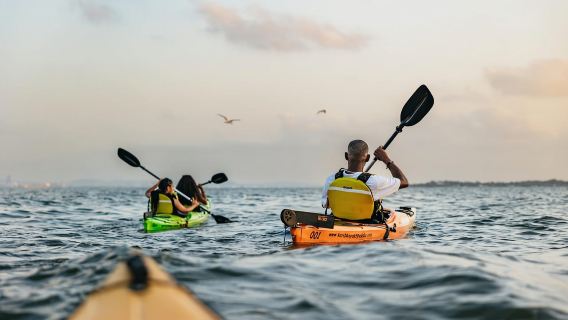 Cartagena: Sunset Sea Kayaking Tour