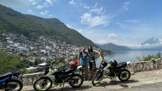 Aventura en Moto por el Lago Atitlán