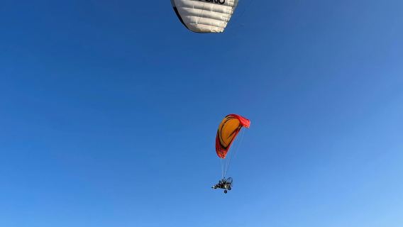 South of Paris: Paramotor Discovery Flight