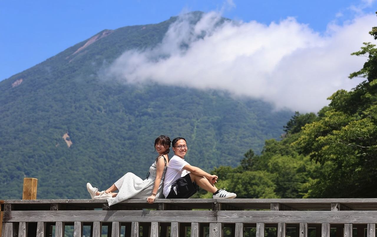 Nikko Trip Moments[A local professional photographer will accompany you for a 1-hour photo shoot. You'll receive the photos within 7 days, including over 100 digital copies of all shots.]