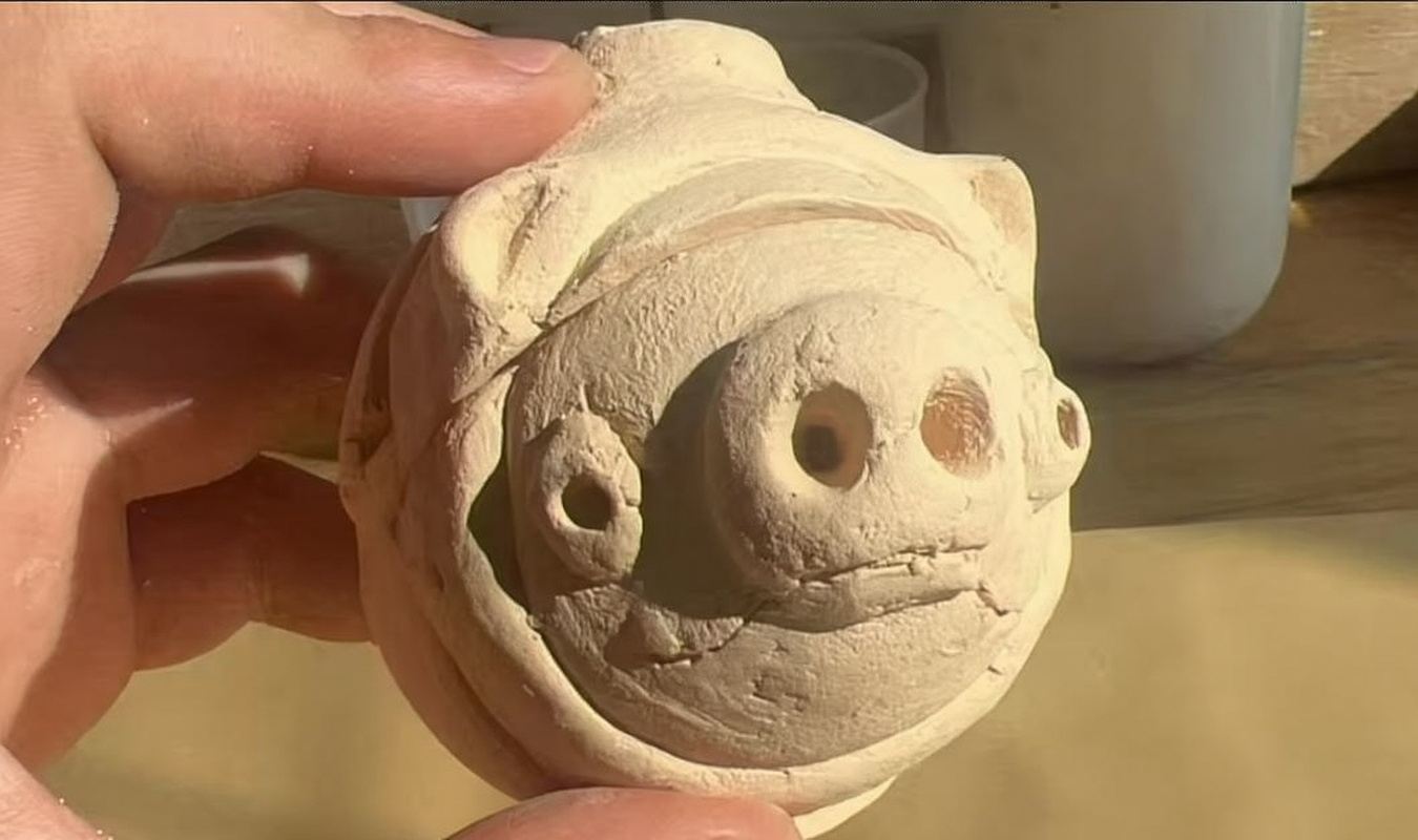 Chengdu Research Base of Giant Panda Breeding + Sanxingdui Archaeological Site (Field Archaeology)|bronze casting, etc.)