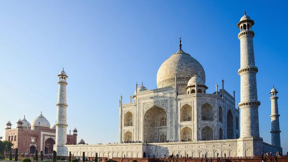 Taj Mahal at Sunrise and Agra Day Tour from Jaipur