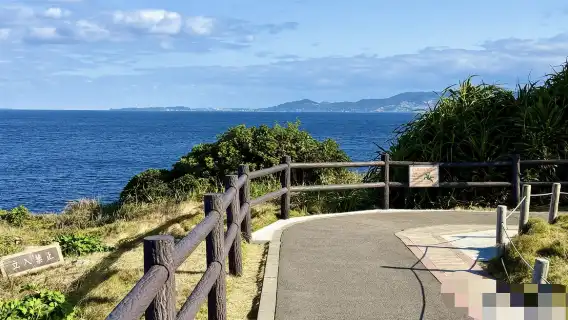 日本沖繩+萬座毛+沖繩美麗水族箱一日遊