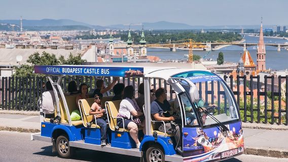 Будапешт: официальный электрический автобус Hop-On Hop-Off в Будайской крепости