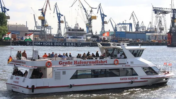 Hamburg: 1-stündige Hafenrundfahrt