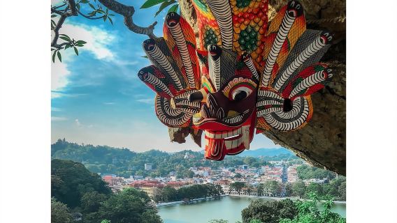 Lawatan Sehari Berpandu Kandy ke Pinnawala oleh Tempatan