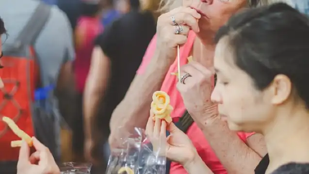 Chiang Mai: History & Mouth Watering Food Tour