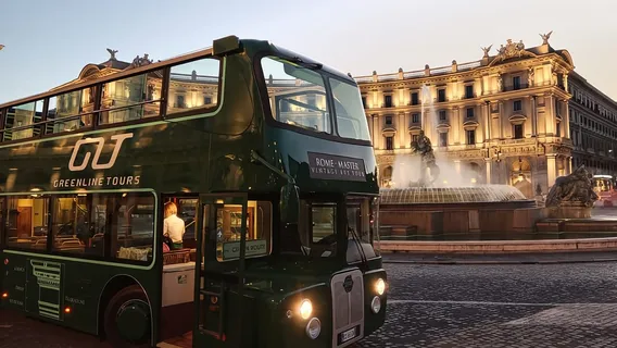 Recorrido nocturno en autobús descapotable