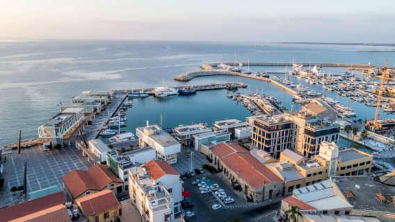 Desde Pafos: Tour guiado de Limasol con la Roca de Afrodita
