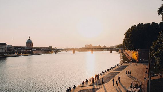 Toulouse Private Walking Tour with a Local
