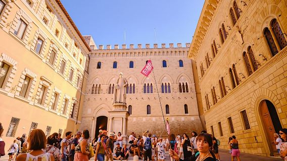 San Gimignano, Siena, Monteriggioni and Chianti with wine tasting