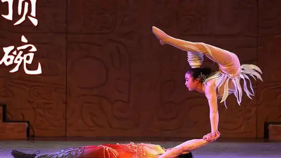 Beijing Evening Acrobatic Show in Red Theater + Private Transfer