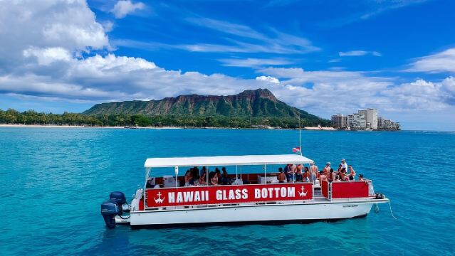 Glasbodenboot-Tour am Waikiki Beach