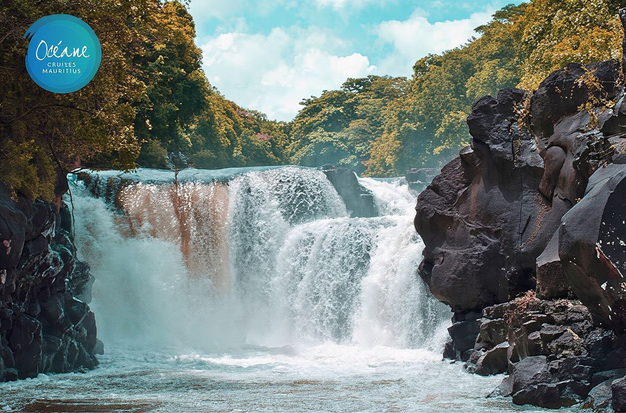 Mauritius: Ile aux Cerfs Catamaran Cruise with BBQ Lunch