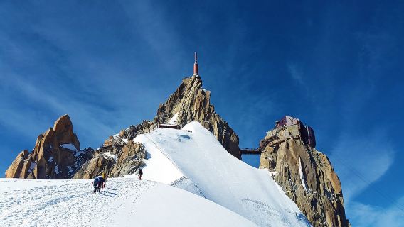 one-day tour to Chamonix-Mont-Blanc, Mont Blanc, Aiguille du Midi and Sea of Ice in France