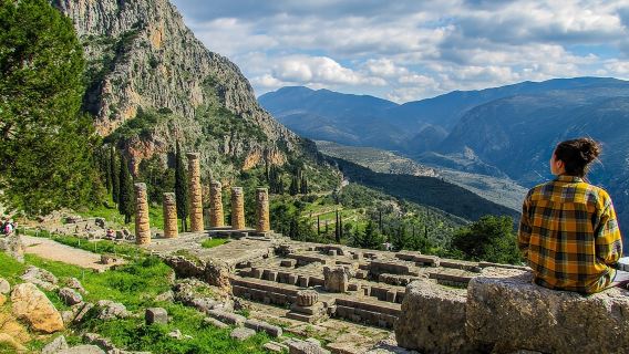 Delphi, Thermopylae, Corycian Cave 300 Spartans Tour