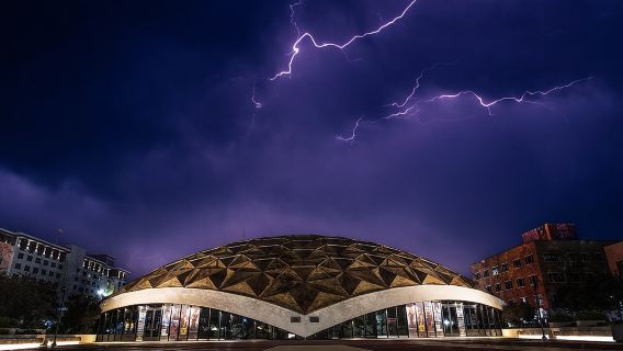 ทัวร์ผีเมืองรีโน: หายนะ การแก้แค้น และการชำระแค้น