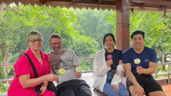 Ganztagestour zum Königspalast, S21, den Killing Fields und mehr